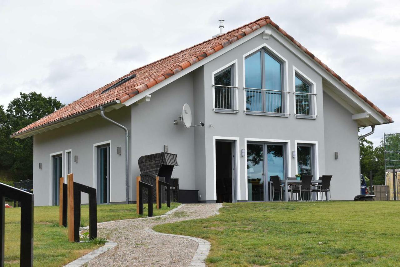 Luxus-See-Domizil Mit Sauna, Kamin Und Boot-130 Qm Fuer 6 Personen Krakow am See Ngoại thất bức ảnh